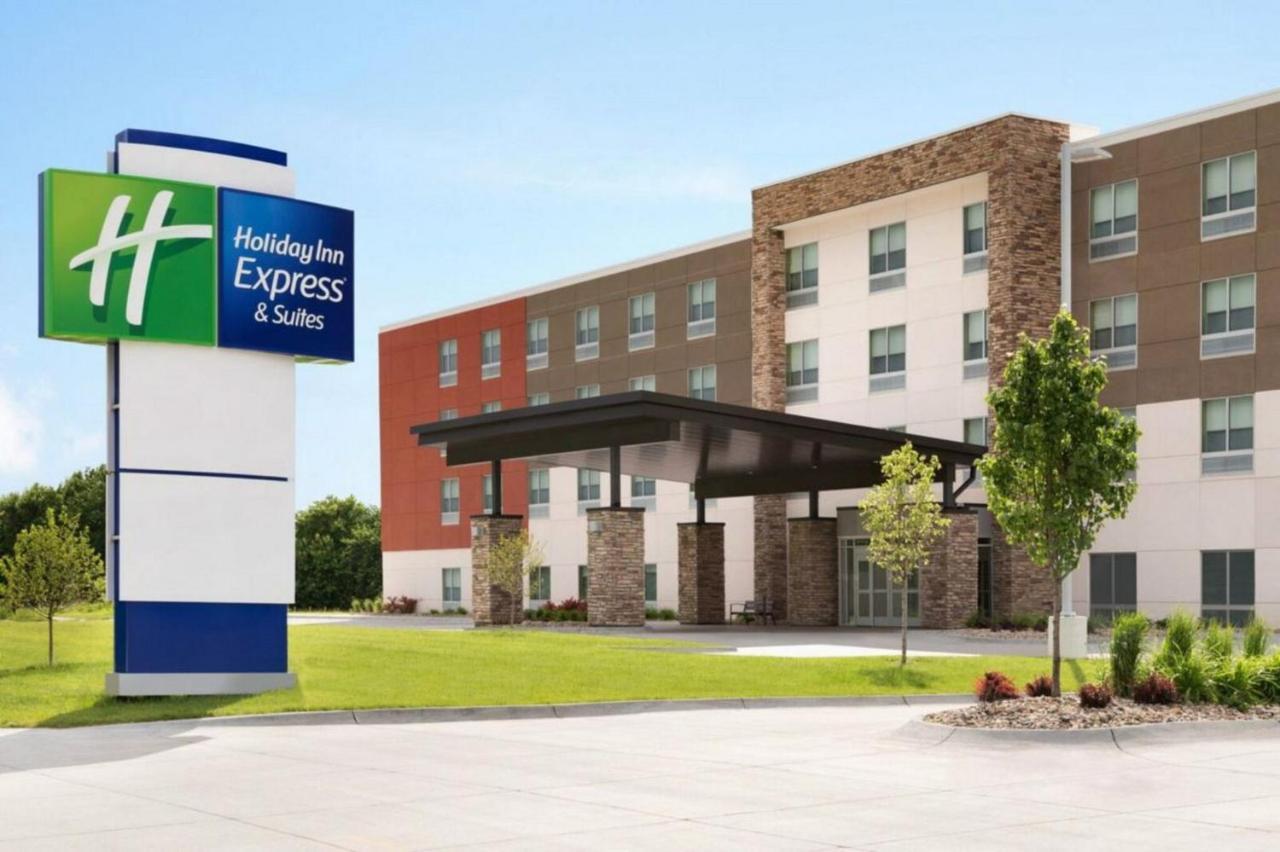 Holiday Inn Express & Suites - Yuba City - Marysville, An Ihg Hotel מראה חיצוני תמונה