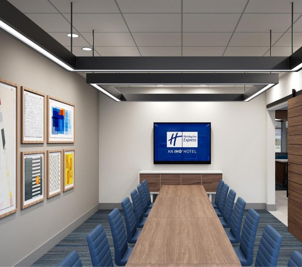 Holiday Inn Express & Suites - Yuba City - Marysville, An Ihg Hotel מראה חיצוני תמונה